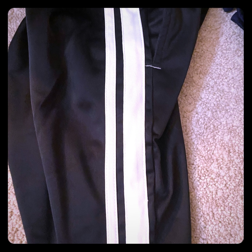 ASICS  Boys Trackpants size 7